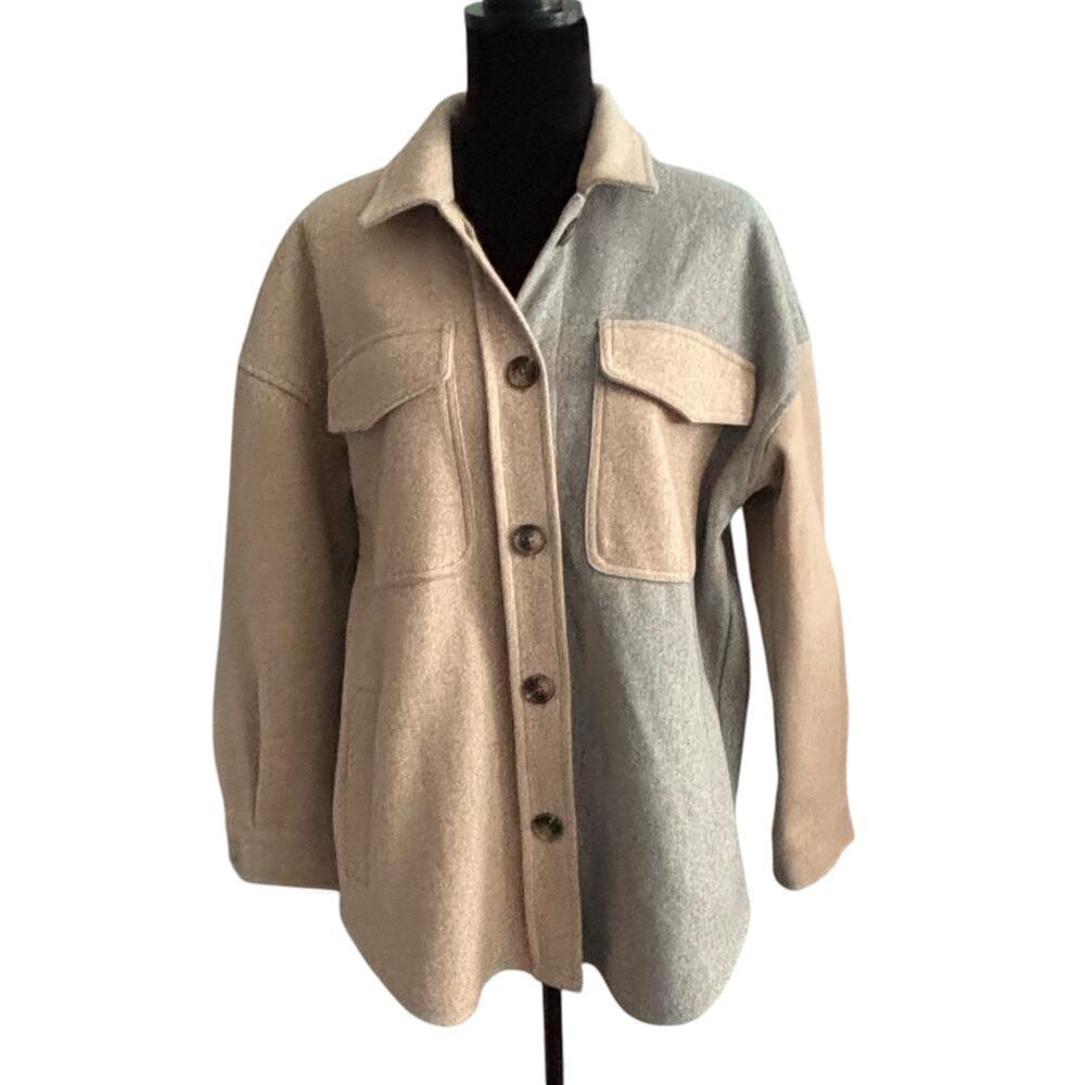 SO Oversized Button Up Shacket Tan Gray Color Block Size Small - Picture 10 of 10